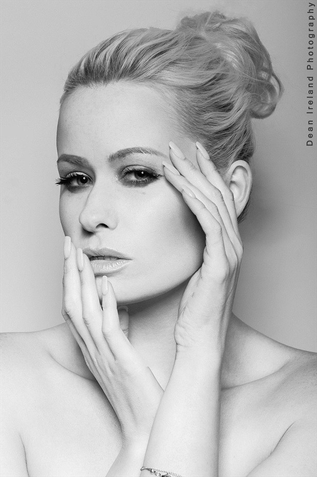 Model Laura Lily Nude Art And Photography At Model Society