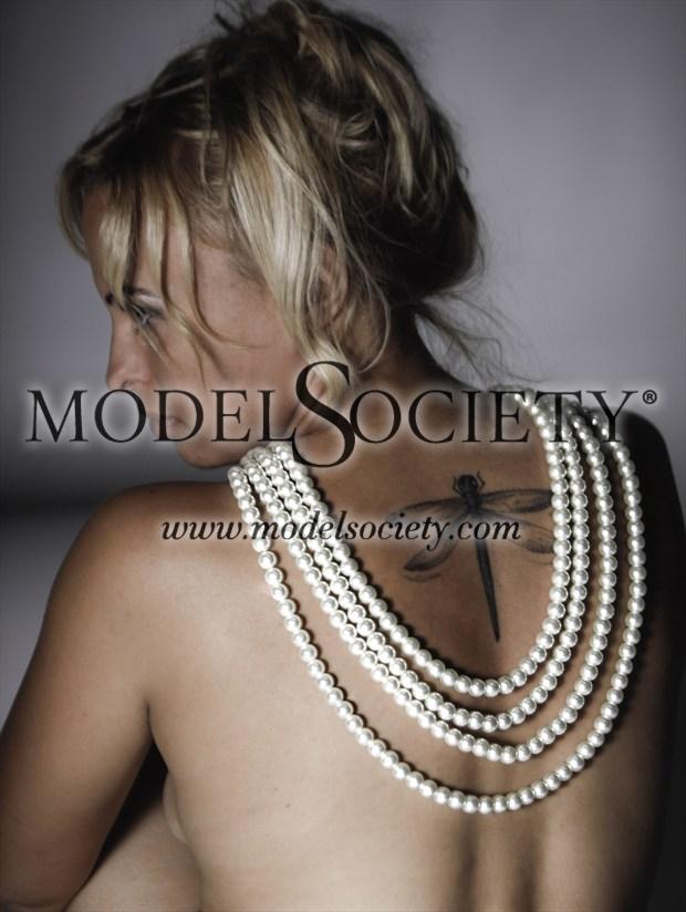 Pearls Artistic Nude Photo By Photographer Edward Middleton At Model