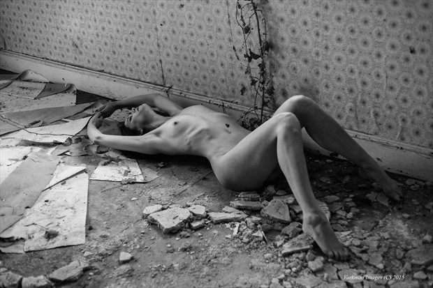 ' Just because i can' Artistic Nude Photo by Photographer Varkman