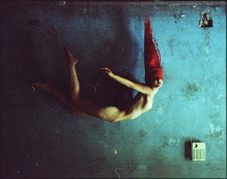 * Artistic Nude Artwork by Photographer Damian Hovhannisyan