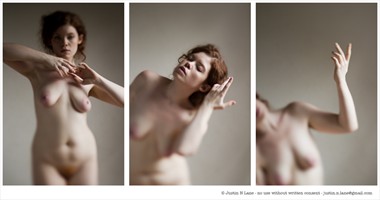  Artistic Nude Photo by Model Elena Siddal