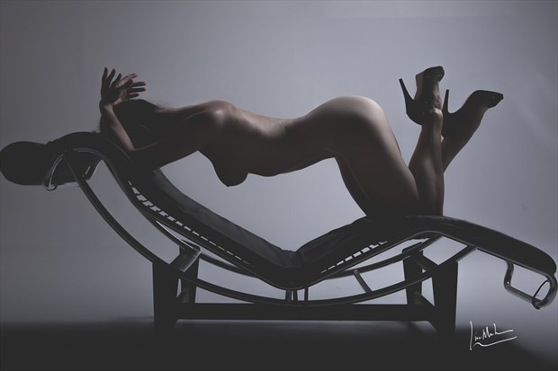  A Naked Shadow Artistic Nude Photo by Photographer Black Label Boudoir