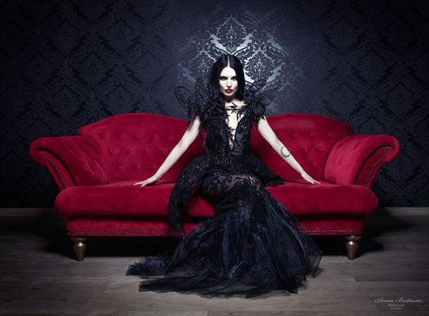  annie bertram glamour photo by model volodina