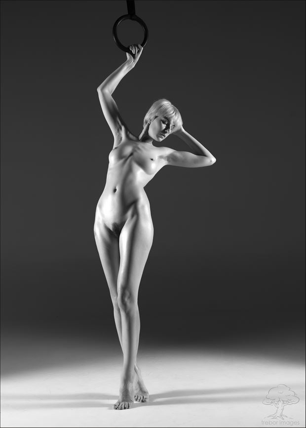  figure and form artistic nude photo by photographer bob walker pursley