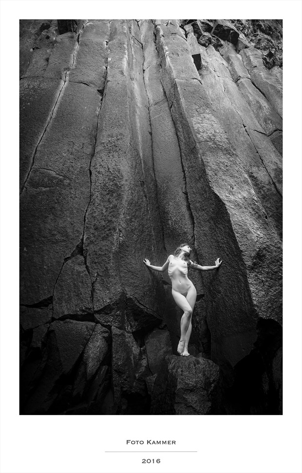 ... Artistic Nude Photo by Model Liv Sage