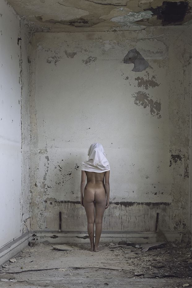 12th house artistic nude photo by artist wendy garfinkel