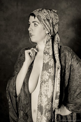 1920's Actress Erotic Photo by Model Raven Lily