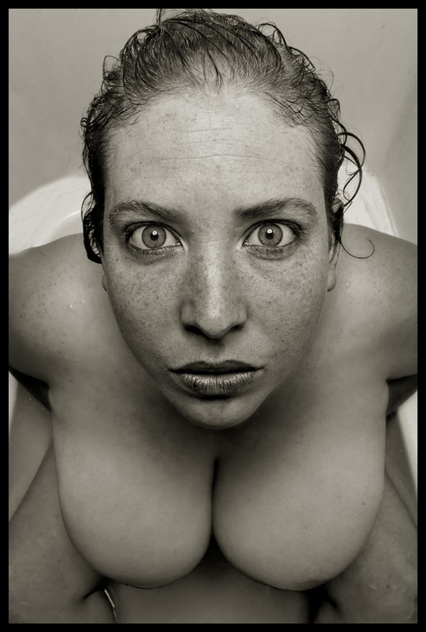 2012 Jeni in the Tub Artistic Nude Photo by Photographer R. Michael Walker