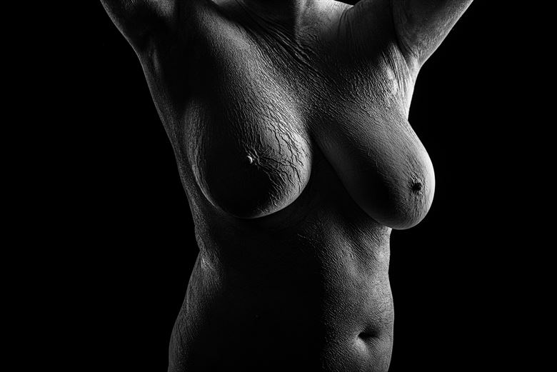 52 artistic nude photo by photographer colin pittman