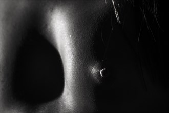 A Hole in Her Heart Artistic Nude Photo by Photographer NiteLyt