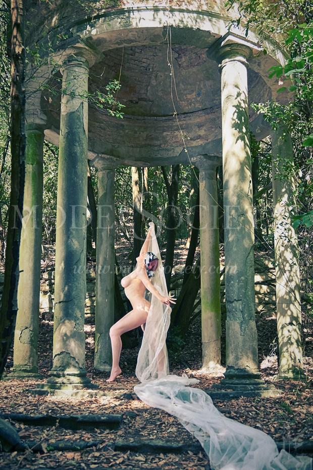A Tuscan Daydream No.1 Artistic Nude Photo by Photographer Marco Joe Fazio . %CB%99 . LBIPP