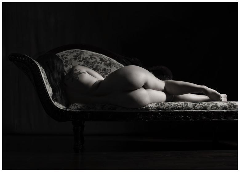 A back Artistic Nude Photo by Photographer Tommy 2's
