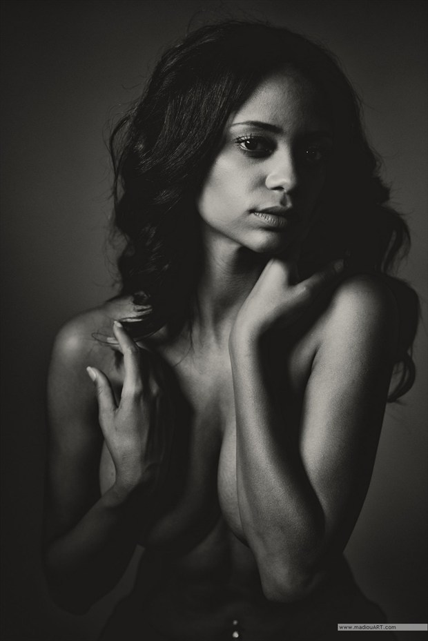 A2 Artistic Nude Photo by Photographer MadiouART