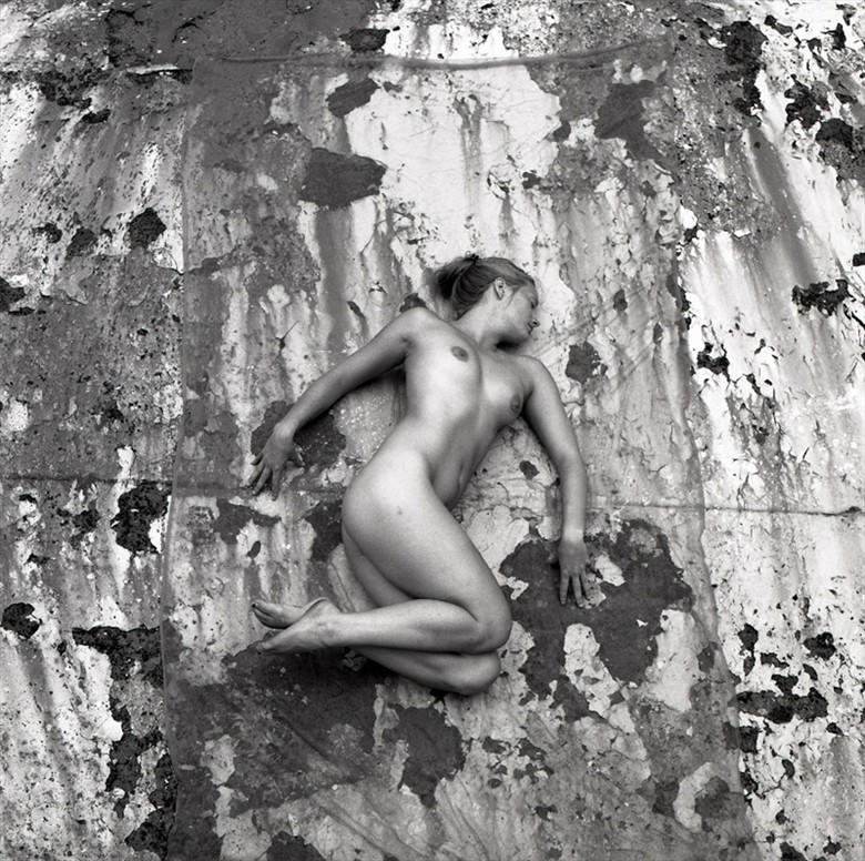 Abandoned Artistic Nude Photo by Model Vera Juliette