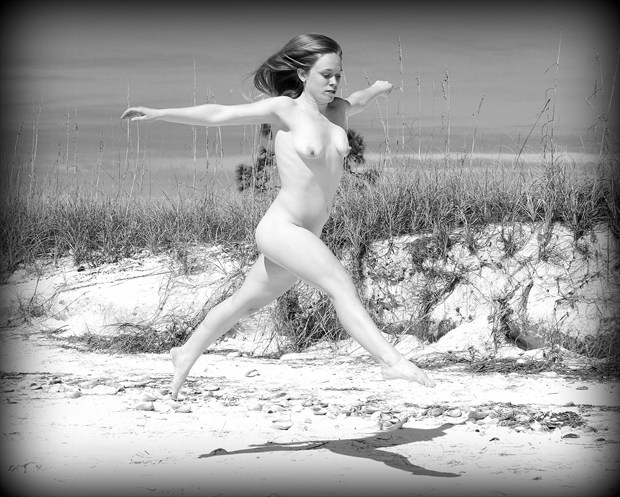 Airborne Artistic Nude Photo by Photographer silverline images