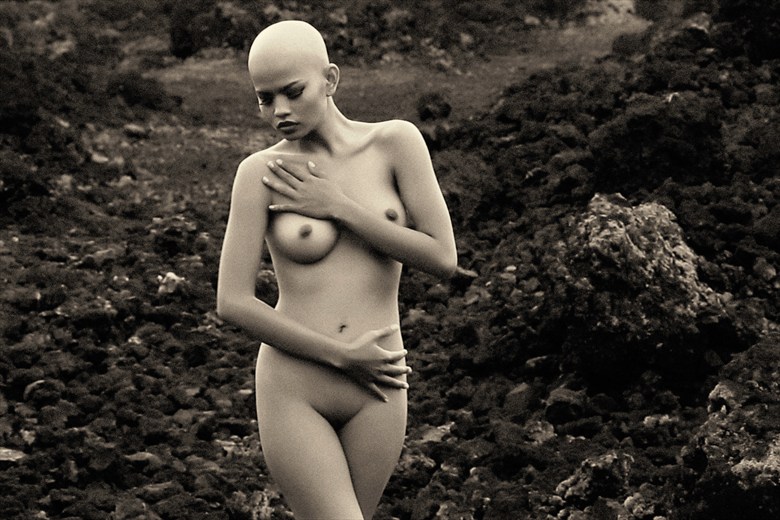 Alien Asian Pure Beauty Artistic Nude Photo by Photographer Dominic C
