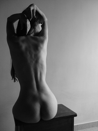 Alternative Model Implied Nude Photo by Model Ailatan Engel 