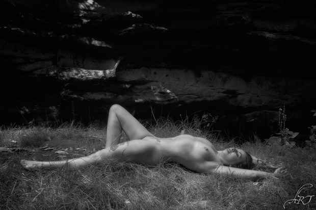 Amy Artistic Nude Photo by Photographer AlanT