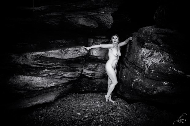 Amy Artistic Nude Photo by Photographer AlanT