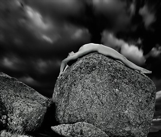 An and stones Artistic Nude Artwork by Photographer Gospodin