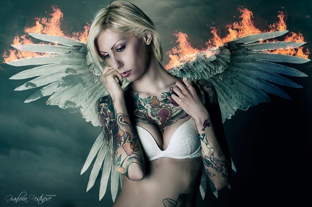 Angel's Whiper Artistic Nude Artwork by Artist Gianluca Festinese 