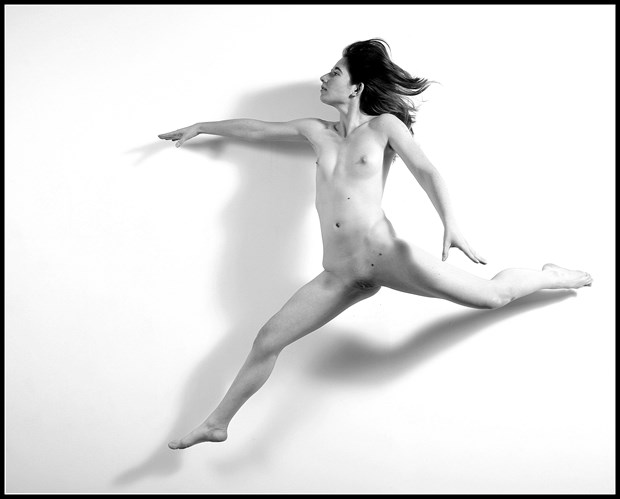 Angela in flight Artistic Nude Photo by Photographer silverline images