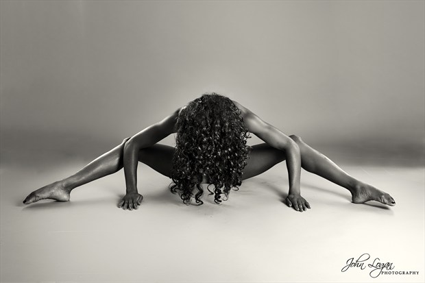 Anna Rose 2 Artistic Nude Photo by Photographer John Logan