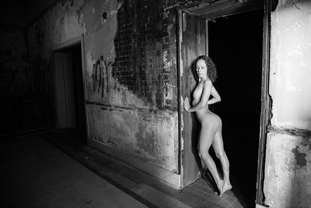 Artistic Nude Architectural Photo by Model Mauvais