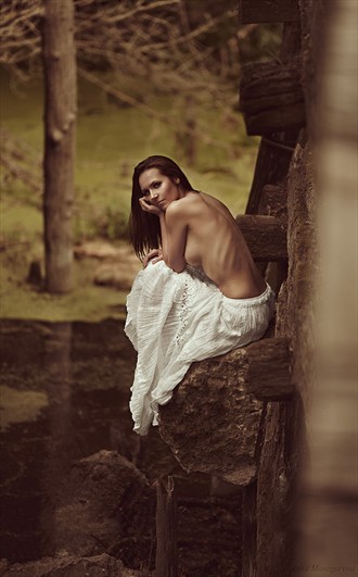 Artistic Nude Artwork by Photographer Anna Monogarova