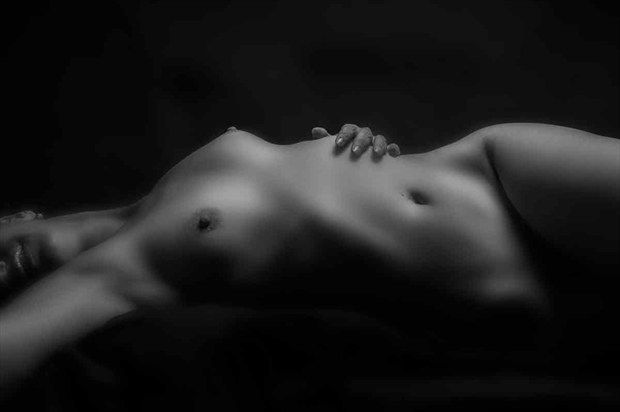 Artistic Nude Artwork by Photographer Daniel Baraggia
