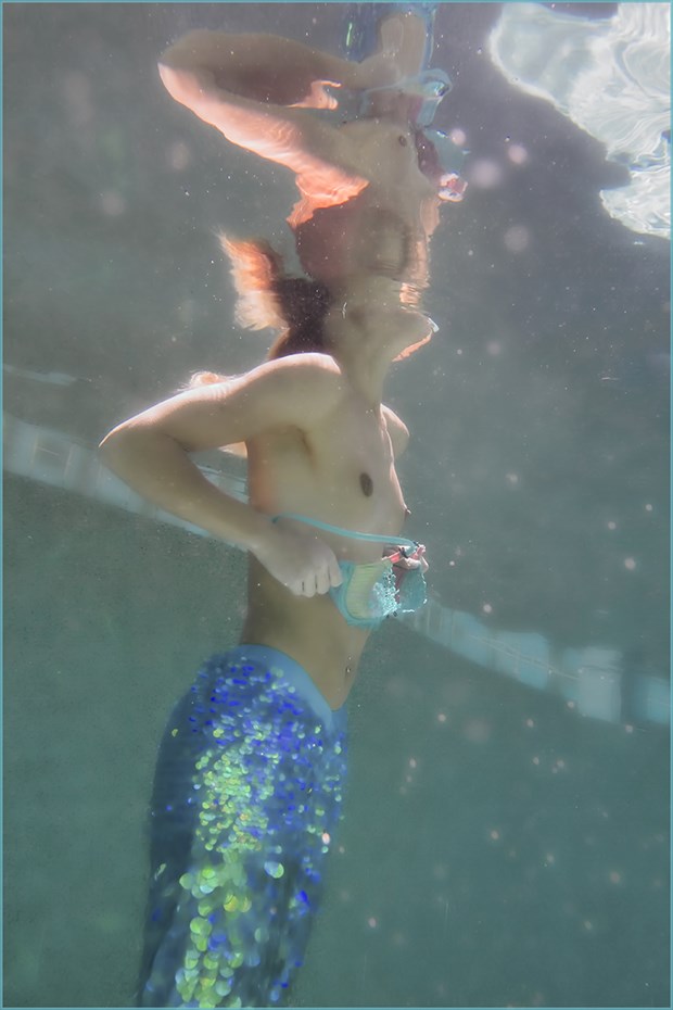 Artistic Nude Bikini Photo by Model Chelsea Jo