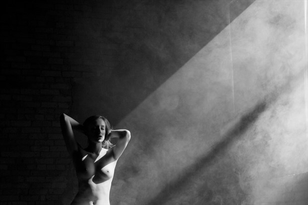 Artistic Nude Chiaroscuro Photo by Model Eleanor Kathryn