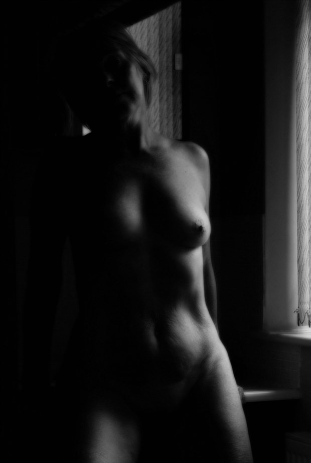 Artistic Nude Chiaroscuro Photo by Model Jana
