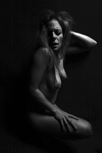 Artistic Nude Chiaroscuro Photo by Photographer CurvedLight