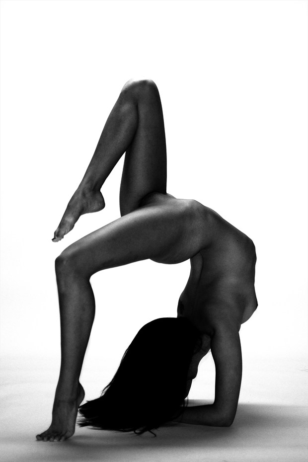 Artistic Nude Chiaroscuro Photo by Photographer afplcc