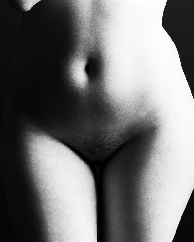 Artistic Nude Close Up Photo by Photographer CarlosAndrew