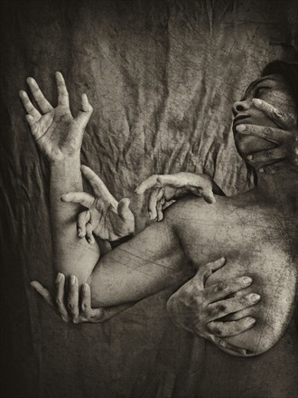 Artistic Nude Erotic Artwork by Artist Giovanni Tilotta
