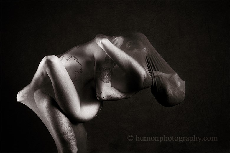 Artistic Nude Erotic Artwork by Photographer humon photography
