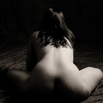 Artistic Nude Erotic Photo by Model Dolce Ambra