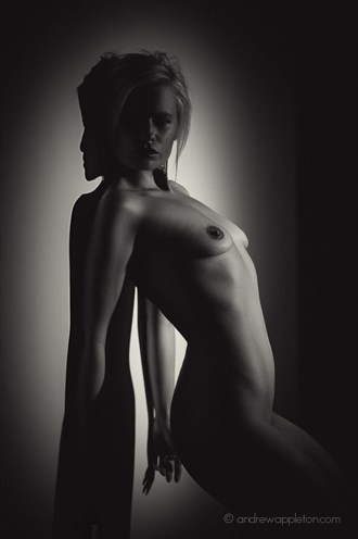 Artistic Nude Erotic Photo by Model Laura Lily