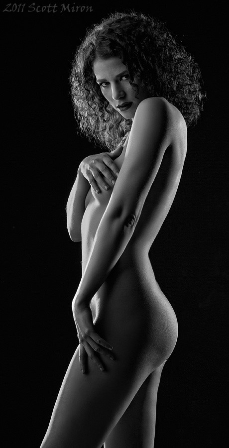 Artistic Nude Erotic Photo by Model Rebecca Norden
