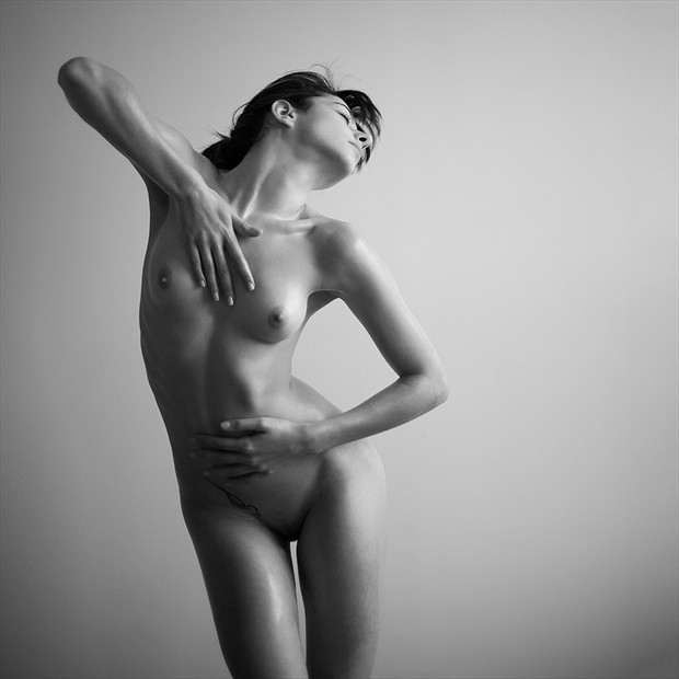 Artistic Nude Erotic Photo by Photographer Francois Benveniste