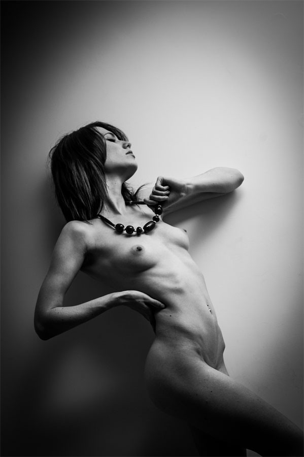 Artistic Nude Erotic Photo by Photographer Maxy