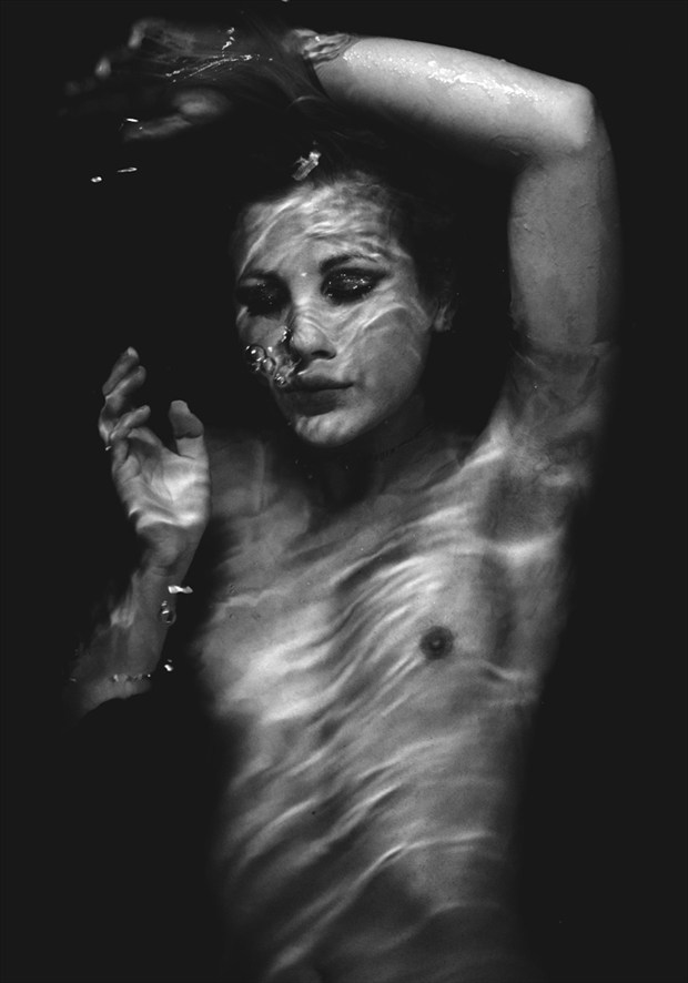 Artistic Nude Experimental Photo by Photographer crinklechip