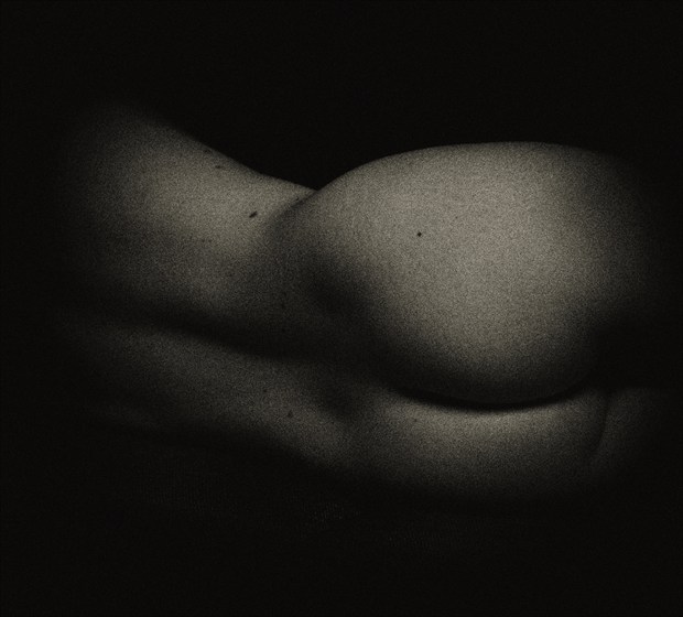 Artistic Nude Figure Study Photo by Photographer Xander