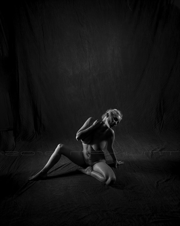 Artistic Nude Figure Study Photo by Photographer mphunt