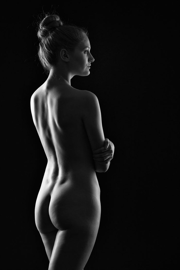Artistic Nude Figure Study Photo by Photographer nbrownen