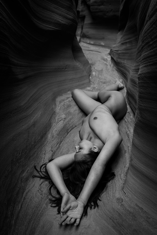 Artistic Nude Nature Artwork by Photographer Lonnie Tate