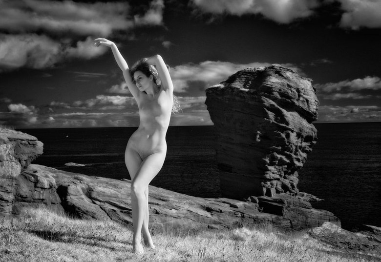Artistic Nude Nature Photo by Model Ella Rose Muse.