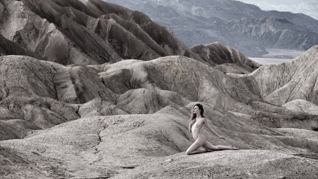 Artistic Nude Nature Photo by Model Lulu Lockhart